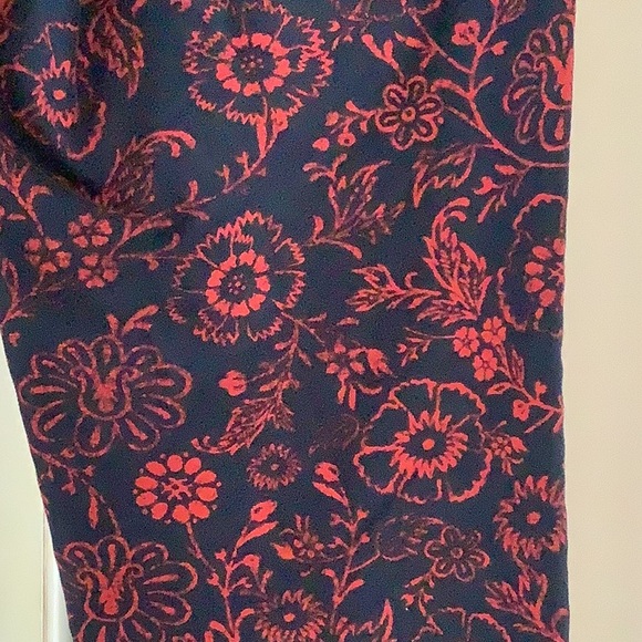 LOFT “Julie” size 10 crop pants - Picture 3 of 3